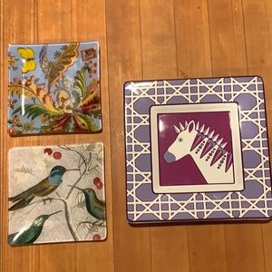 Jonathan Adler happy chic...2 very cute soap dish